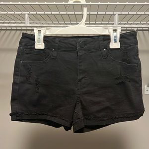NWOT * RSQ Black Ripped Mid Rise Cut Denim Shorts in Girls 14